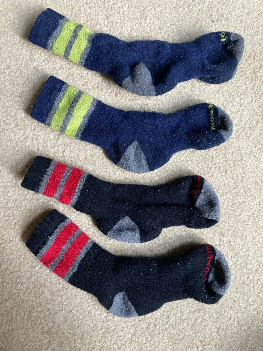 Kids Smartwool Thick Hiking Socks